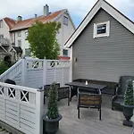 Cozy Small For 2 In The Center Of Free Parking And Fast Internet Campingplads Narvik