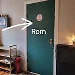 Cozy Small For 2 In The Center Of Free Parking And Fast Internet Campingplads *