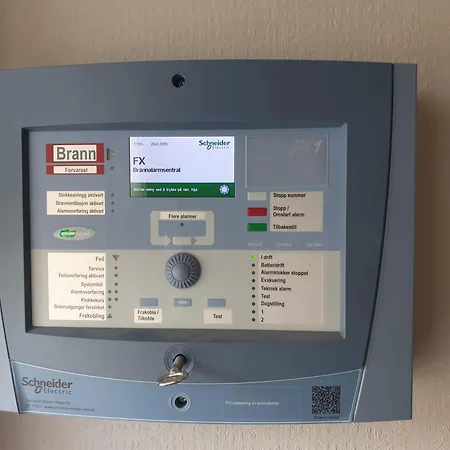 Cozy Small For 2 In The Center Of Free Parking And Fast Internet 营地